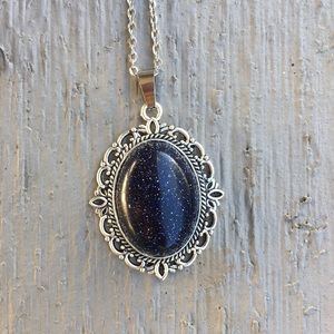 Large Gemstone Elegant Antique Silver Necklace